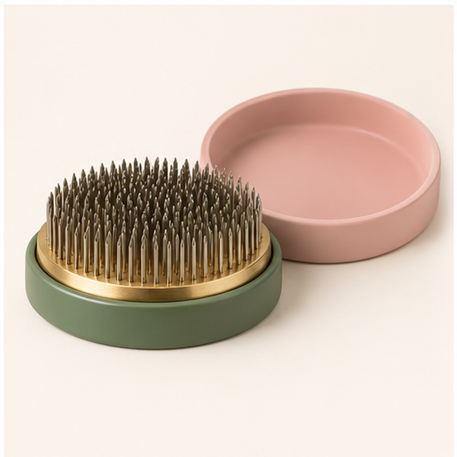 Weighted Floral Pin Holder — overview